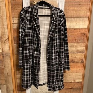 Elegant Black and White Plaid Overcoat